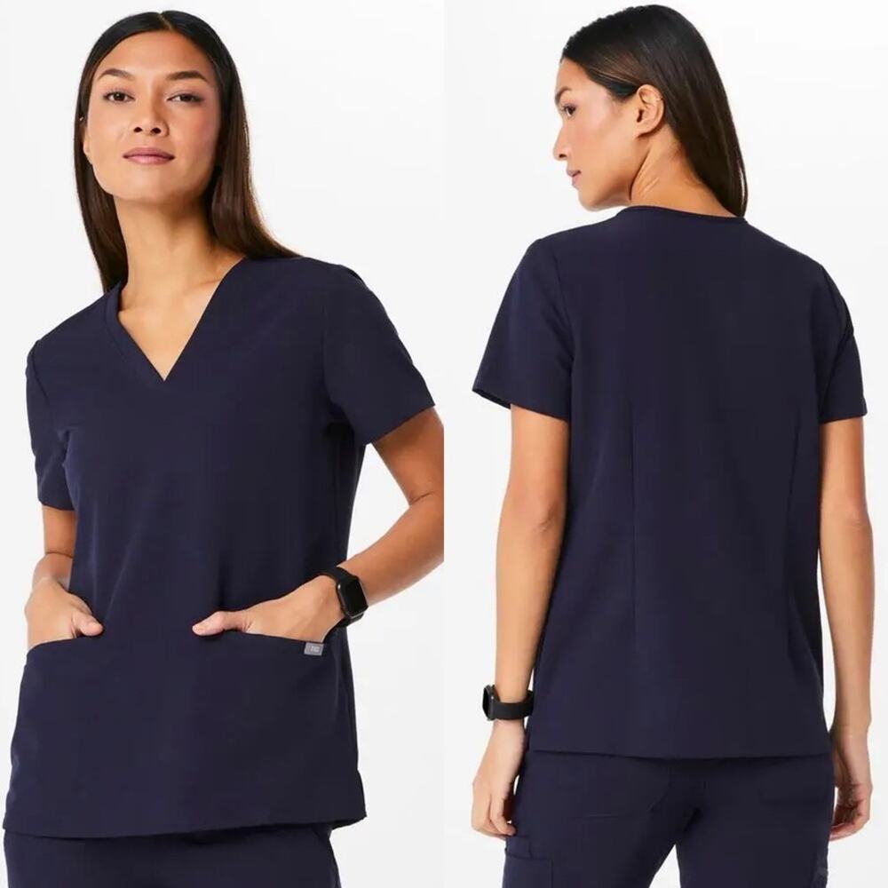 FIGS Casma Three-Pocket Short Sleeve Scrub Top V-Neck Navy Size L Nurse Hospital